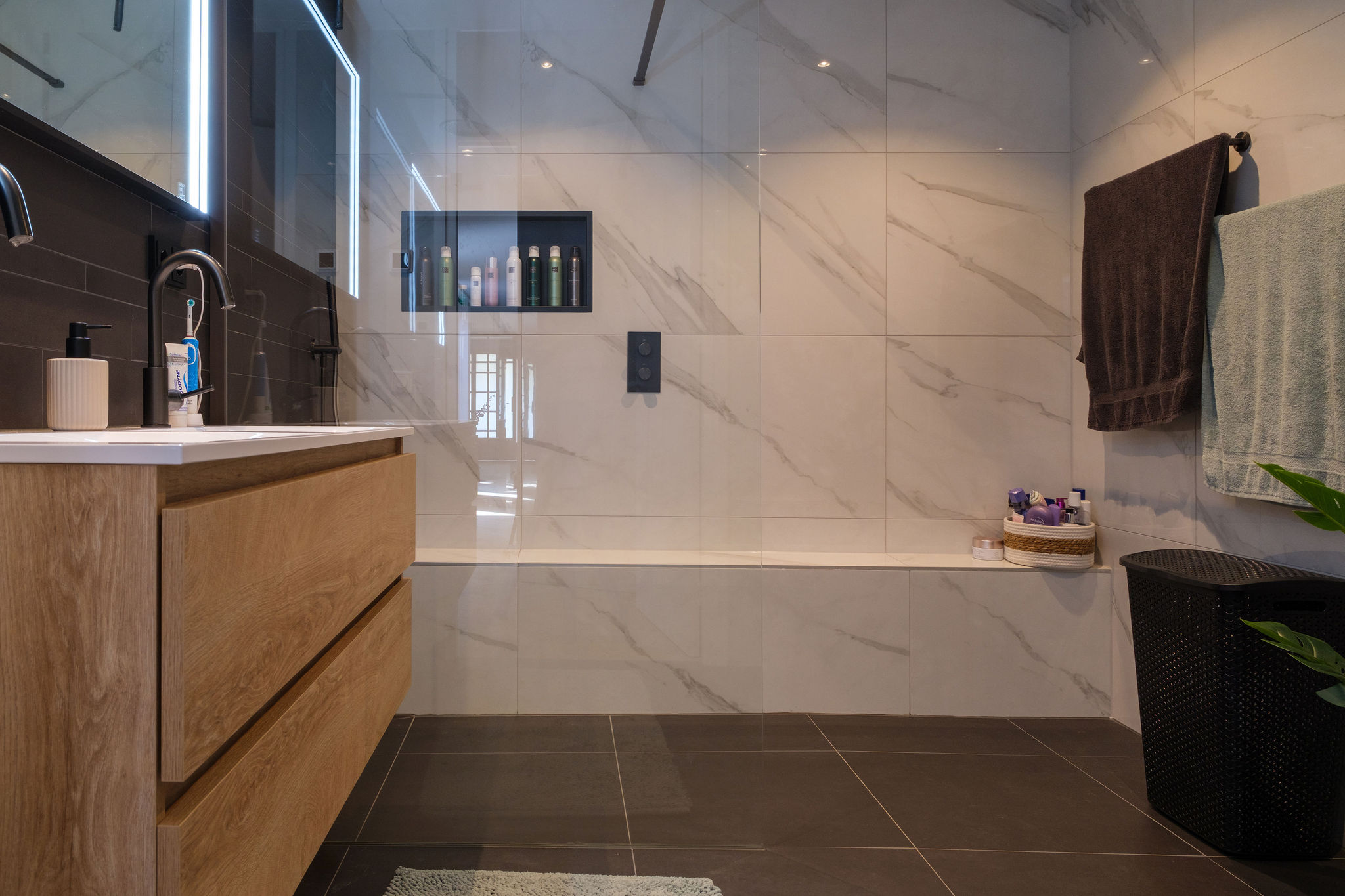 Badkamer verbouwing in Wijchen door Jeffrey Rossen Bouw.