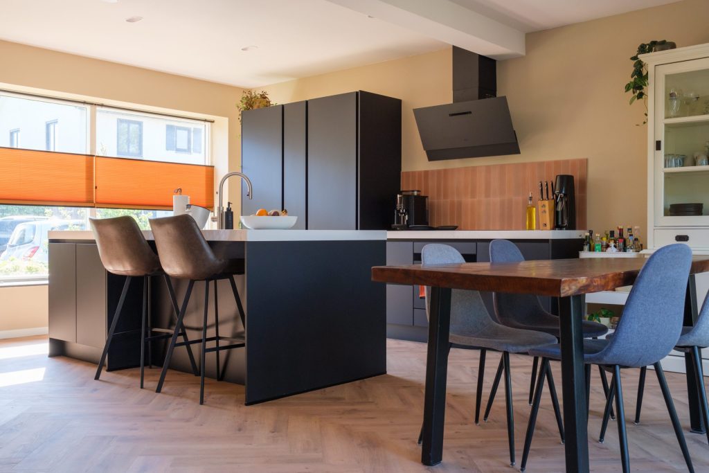 Verbouwen, renoveren en aanbouwen is allemaal mogelijk bij Jeffrey Rossen Bouw in Wijchen.