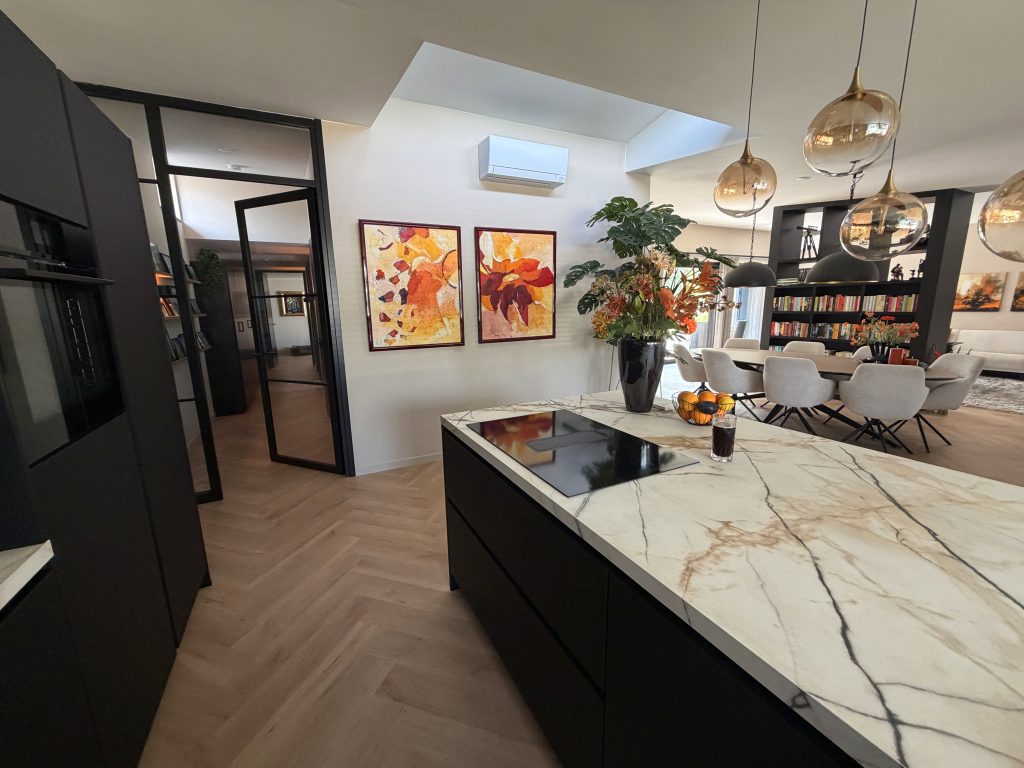 Metamorfose bungalow aan het Wijchens Meer